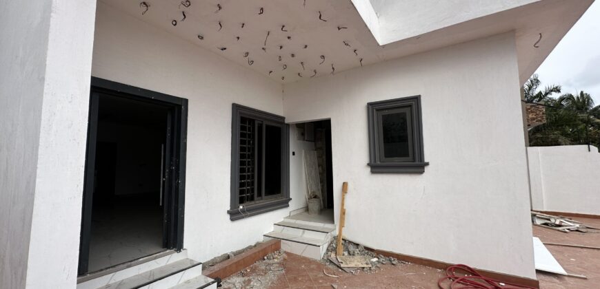 Spacious 5-Bedroom House with boysquarters in Spintex 