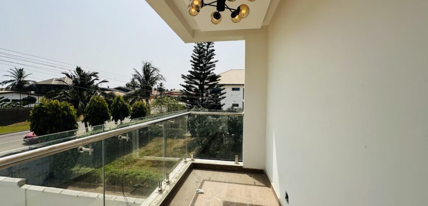 4-Bedroom House for Sale in Sakumono – $280,000