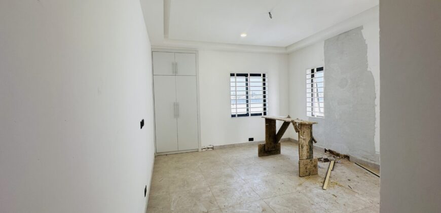 4-Bedroom House for Sale in Sakumono – $280,000