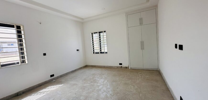 4-Bedroom House for Sale in Sakumono – $280,000