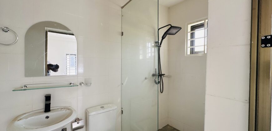 4-Bedroom House for Sale in Sakumono – $280,000