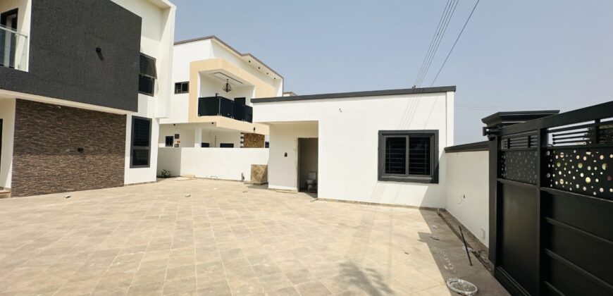 4-Bedroom House for Sale in Sakumono – $280,000