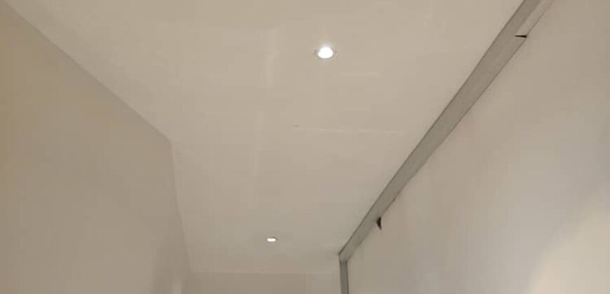 3 bedroom house furnished for sale at Spintex-Batsoona