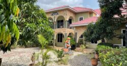 7 bedrooms house to RENT at community 25