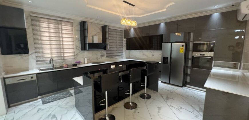 Ultra modern 5 bedroom house for sale in lakeside estate