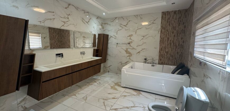 Ultra modern 5 bedroom house for sale in lakeside estate
