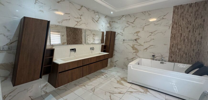 Ultra modern 5 bedroom house for sale in lakeside estate