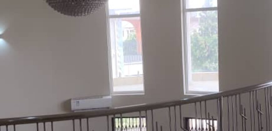 Luxury 4-Bedroom House for Rent – AU Village, Cantonments