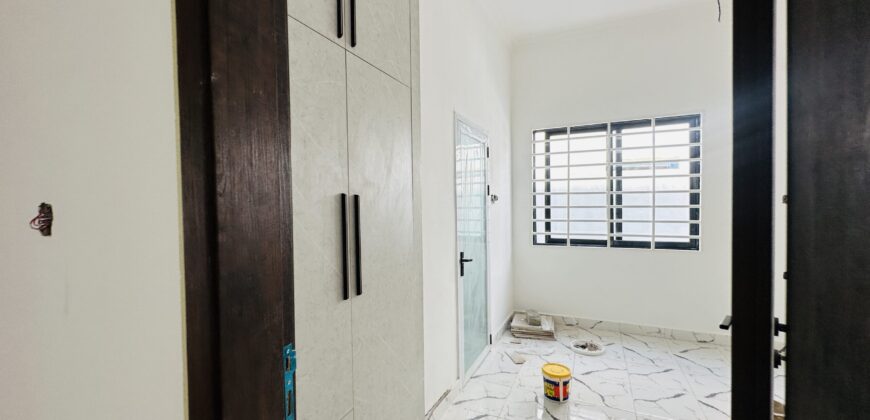 3-Bedroom House with Boys’ Quarters for Sale – Spintex, Community 16