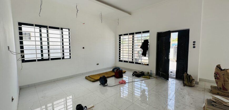 3-Bedroom House with Boys’ Quarters for Sale – Spintex, Community 16