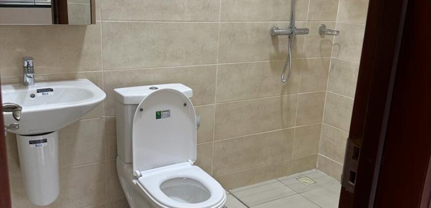 FOUR BEDROOMS ,  WITH AN OUT HOUSE TO LET/SALE