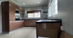 Fully furnished 3 bedroom house with beautiful garden ,for rent