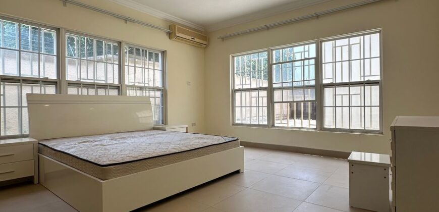 Fully furnished 3 bedroom house with beautiful garden ,for rent