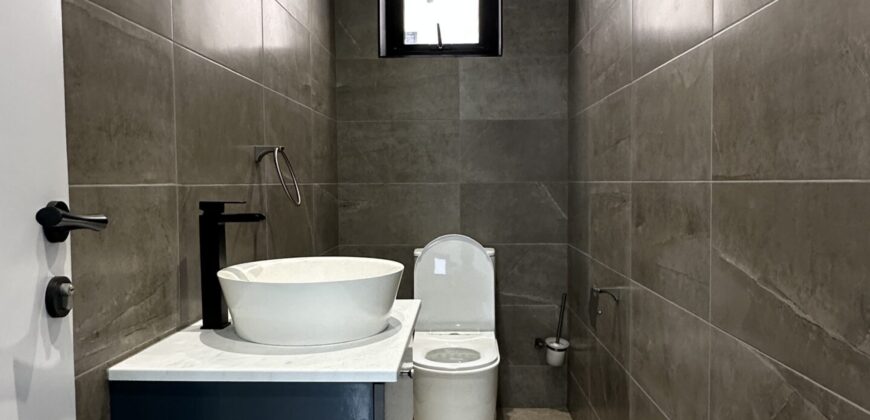 Luxury 4-Bedroom House for Sale – East Legon | $600,000