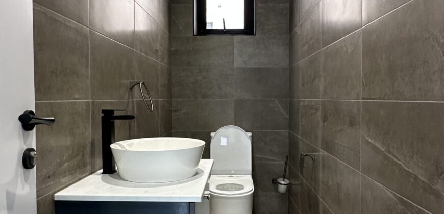 Luxury 4-Bedroom House for Sale – East Legon | $600,000