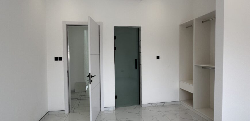 Luxury 4-Bedroom House for Sale – East Legon | $600,000