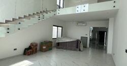 Modern 4-Bedroom Luxury Home with Swimming Pool & Outer House – School Junction, Accra