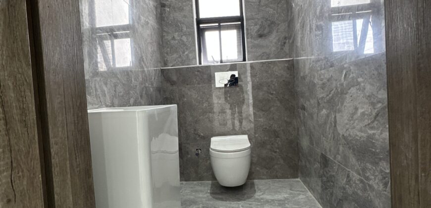 Modern 4-Bedroom Luxury Home with Swimming Pool & Outer House – School Junction, Accra