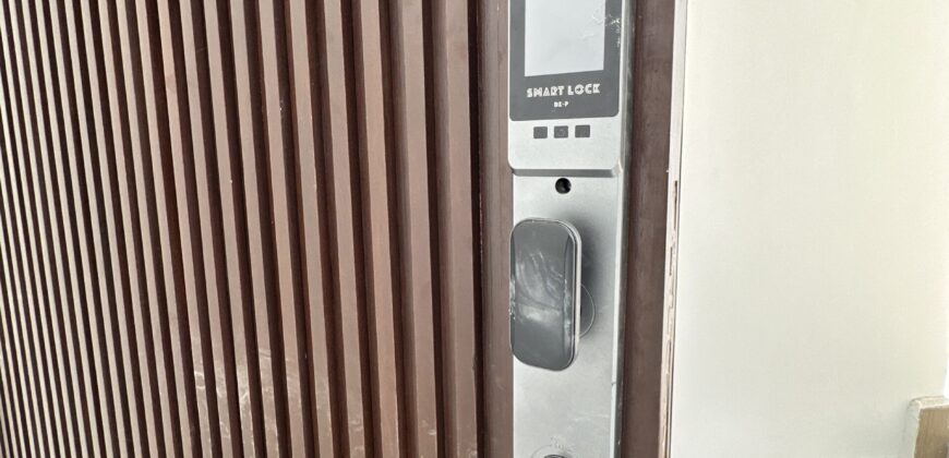 Modern 4-Bedroom Luxury Home with Swimming Pool & Outer House – School Junction, Accra