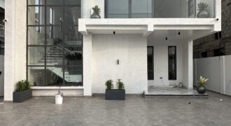 For Sale: Stunning 4-Bedroom Home with Swimming Pool