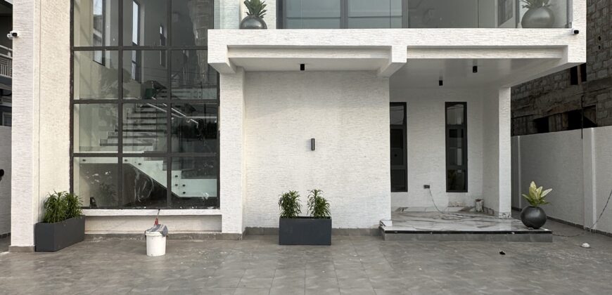 For Sale: Stunning 4-Bedroom Home with Swimming Pool