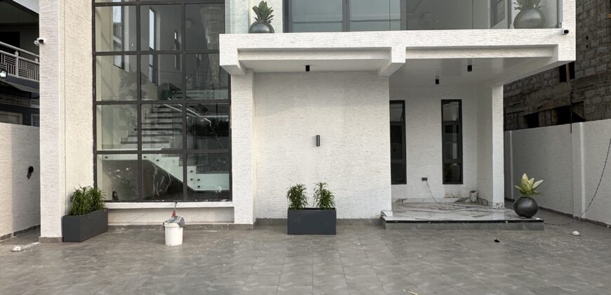 For Sale: Stunning 4-Bedroom Home with Swimming Pool