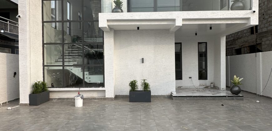 For Sale: Stunning 4-Bedroom Home with Swimming Pool