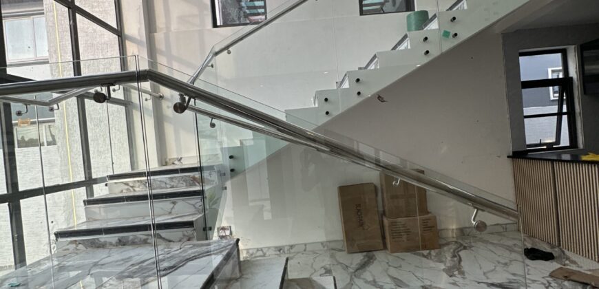 For Sale: Stunning 4-Bedroom Home with Swimming Pool