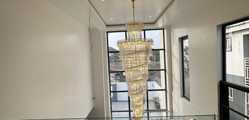 For Sale: Stunning 4-Bedroom Home with Swimming Pool