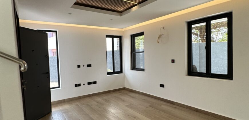 Beautiful 3-Bedroom Home for Sale – Ashaley Botwe