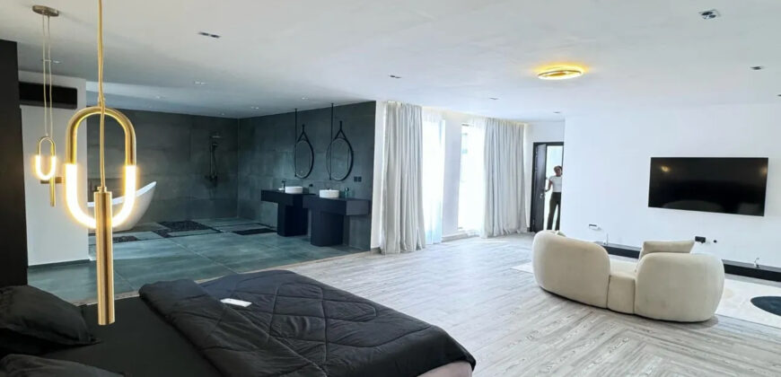 Fully Furnished 4-Bedroom House with Swimming Pool & Cinema for Sale!