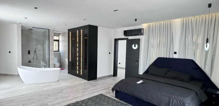 Fully Furnished 4-Bedroom House with Swimming Pool & Cinema for Sale!