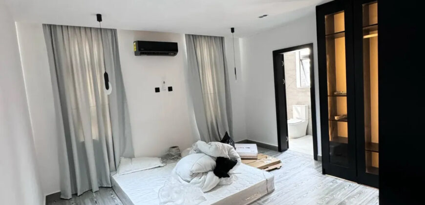 Fully Furnished 4-Bedroom House with Swimming Pool & Cinema for Sale!