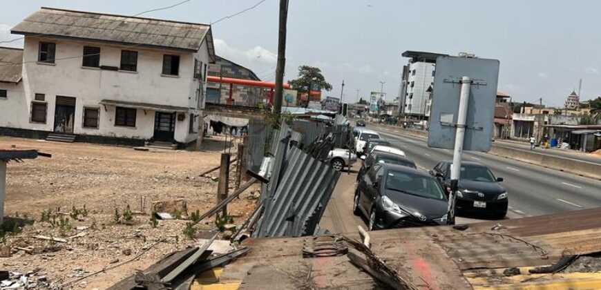 6 PLOTS OF LAND FOR SALE AT CIRCLE