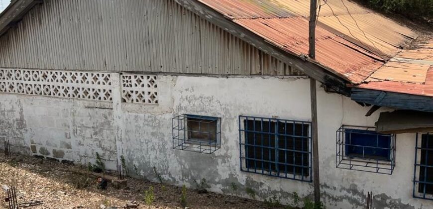 6 PLOTS OF LAND FOR SALE AT CIRCLE