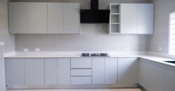 5-Bedroom House with Security Post in Kwabenya