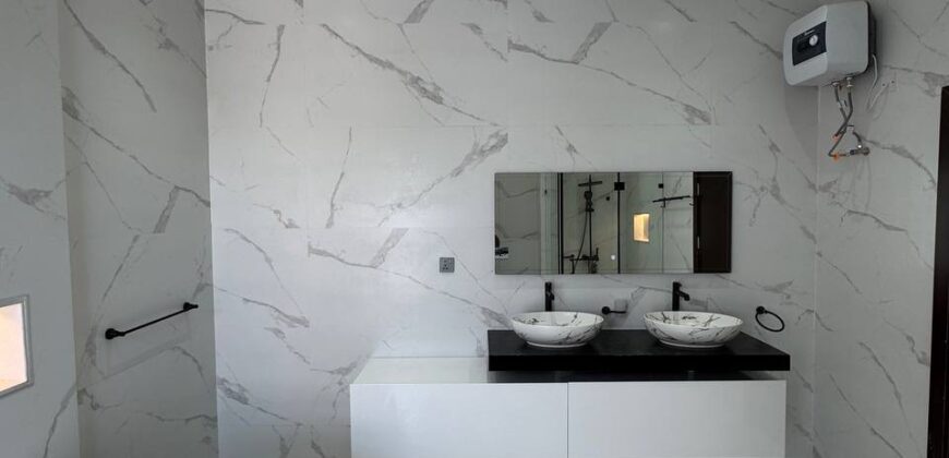 Luxury 4-Bedroom House with Swimming Pool for Sale – Ashaley Botwe, Accra