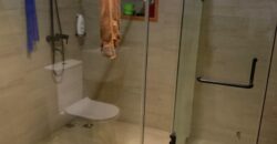 A HOUSE FOR SHORT LET, $100 A NIGHT AND $850 A MONTLY