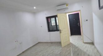 Chamber and hall self contained at Teshie Tebibiano for 1700GH