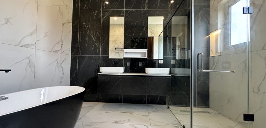 Luxurious 4-Bedroom Home with Maids Quarters for Sale – Community 16, Accra