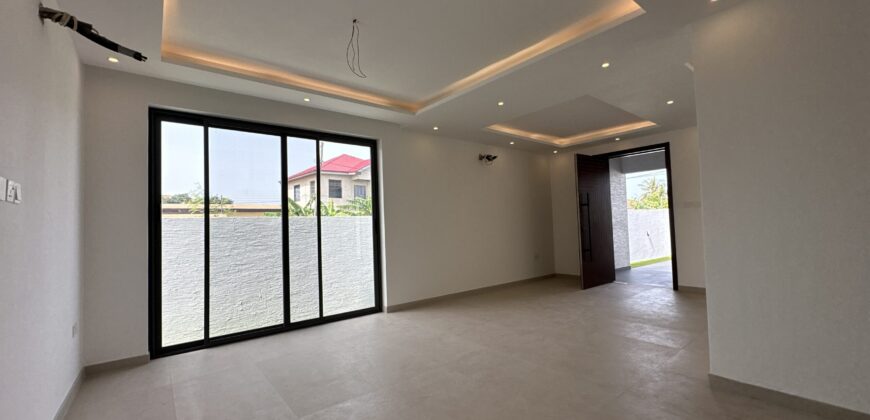 Luxurious 4-Bedroom Home with Maids Quarters for Sale – Community 16, Accra