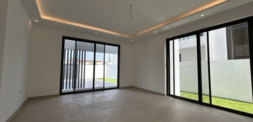 Luxurious 4-Bedroom Home with Maids Quarters for Sale – Community 16, Accra