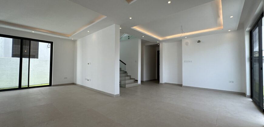 Luxurious 4-Bedroom Home with Maids Quarters for Sale – Community 16, Accra