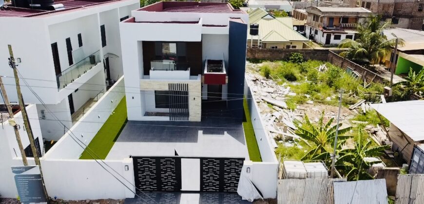 Luxurious 4-Bedroom Home with Maids Quarters for Sale – Community 16, Accra