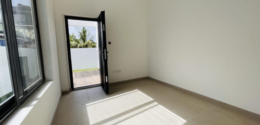 Luxurious 4-Bedroom Home with Maids Quarters for Sale – Community 16, Accra