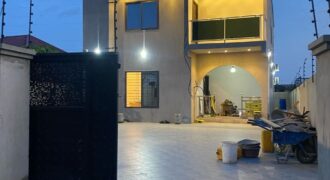 🏠 For Sale: 4-Bedroom House at Lakeside Estate, Accra