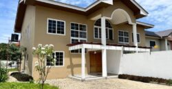 Elegant 3-Bedroom Semi-Detached House in the desirable Spintex Community 18