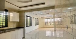 🏡 Executive 4-Bedroom House for Sale – Lakeside Community 9