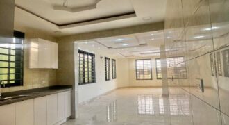 🏡 Executive 4-Bedroom House for Sale – Lakeside Community 9