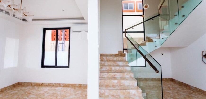 Executive 4-Bedroom Home in East Legon